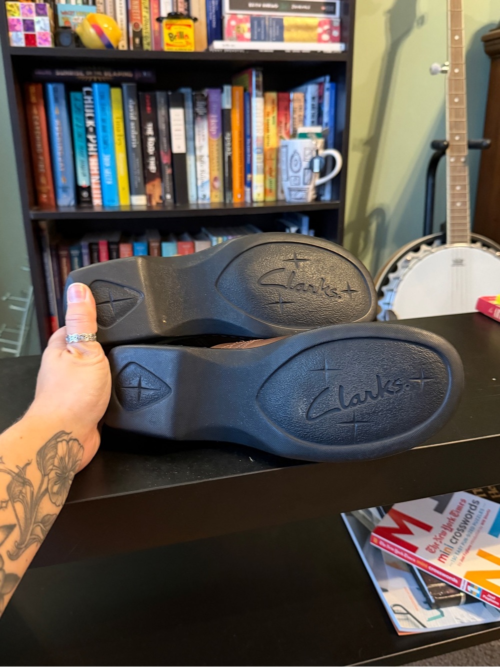 Brown Clogs - Picture 4 of 5